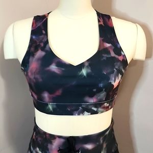Tye dye Set Size Medium Sports Bra and Size Small Leggings Medium